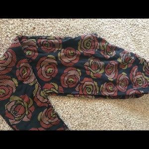 TC Disney Roses Digital Leggings Lularoe